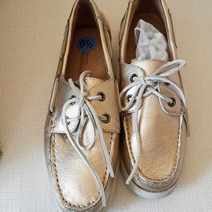 White mountain boat shoes.